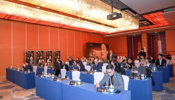 安珍适华东首秀南京，引领无创医美迈入“自然天成”新纪元